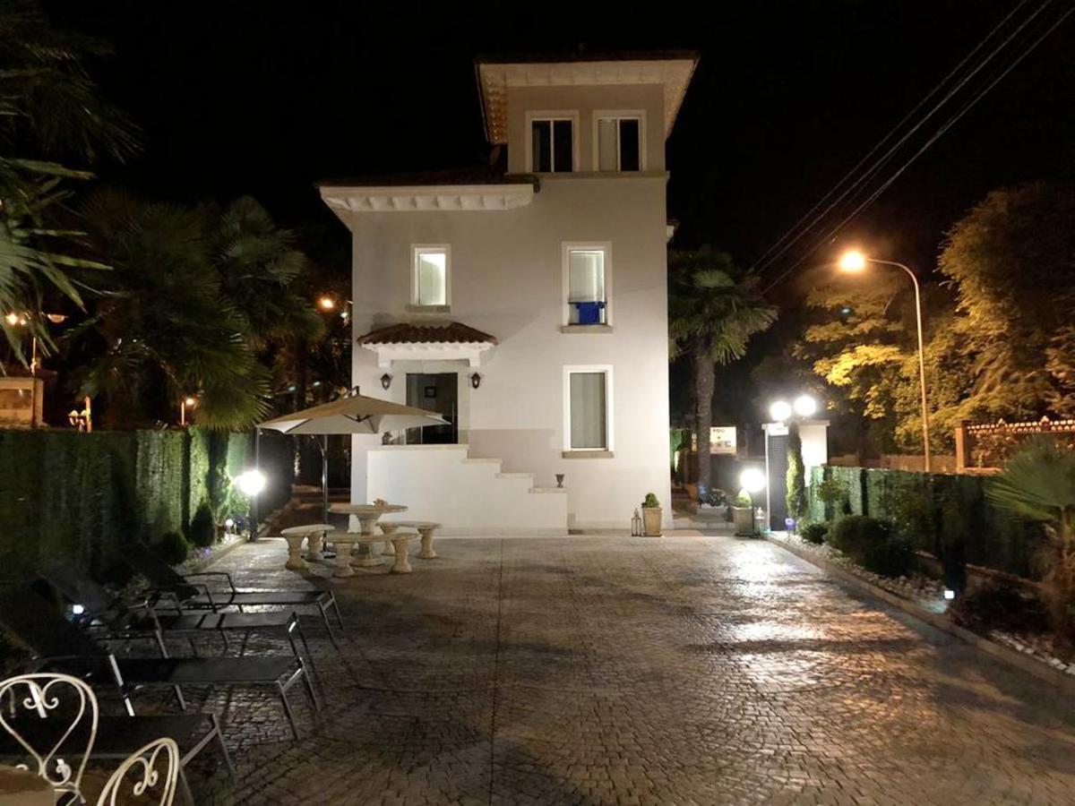 Beautiful Holiday Home In Po De Llanes With Sea View Exterior foto